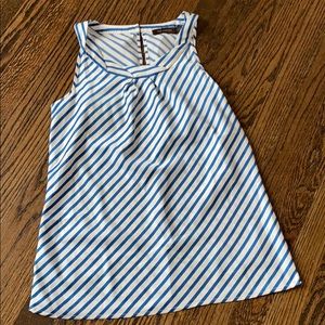 The limited tank top, size small